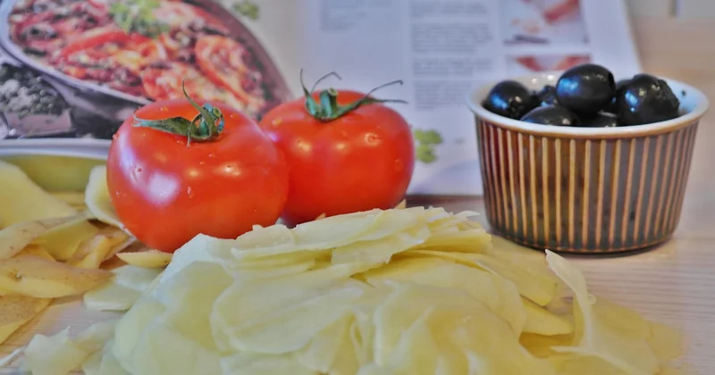 Die besten Beilagen und Saucen zu Kartoffelgratin