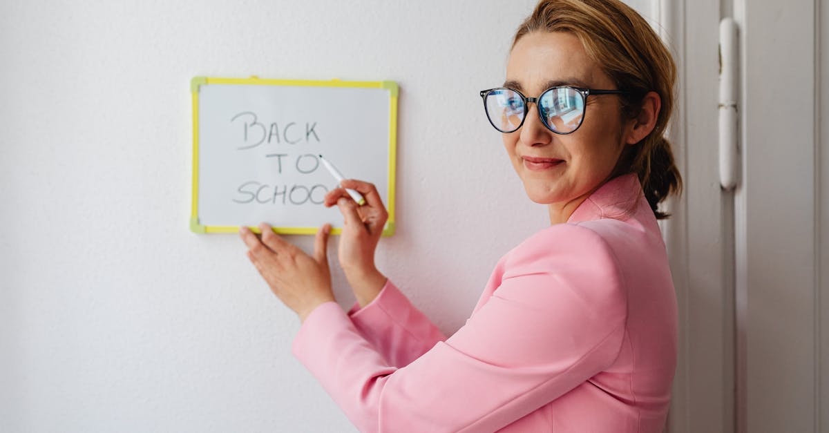 Schulvorbereitung: Wie man Kinder auf die Schule vorbereitet