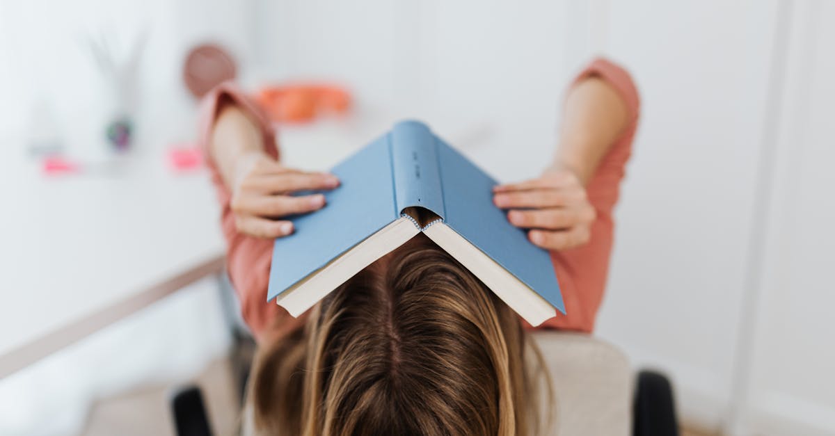 entdecken sie effektive strategien zur bewältigung von schulstress. erfahren sie, wie schüler ihre stressigen phasen meistern und ihre mentale gesundheit fördern können.