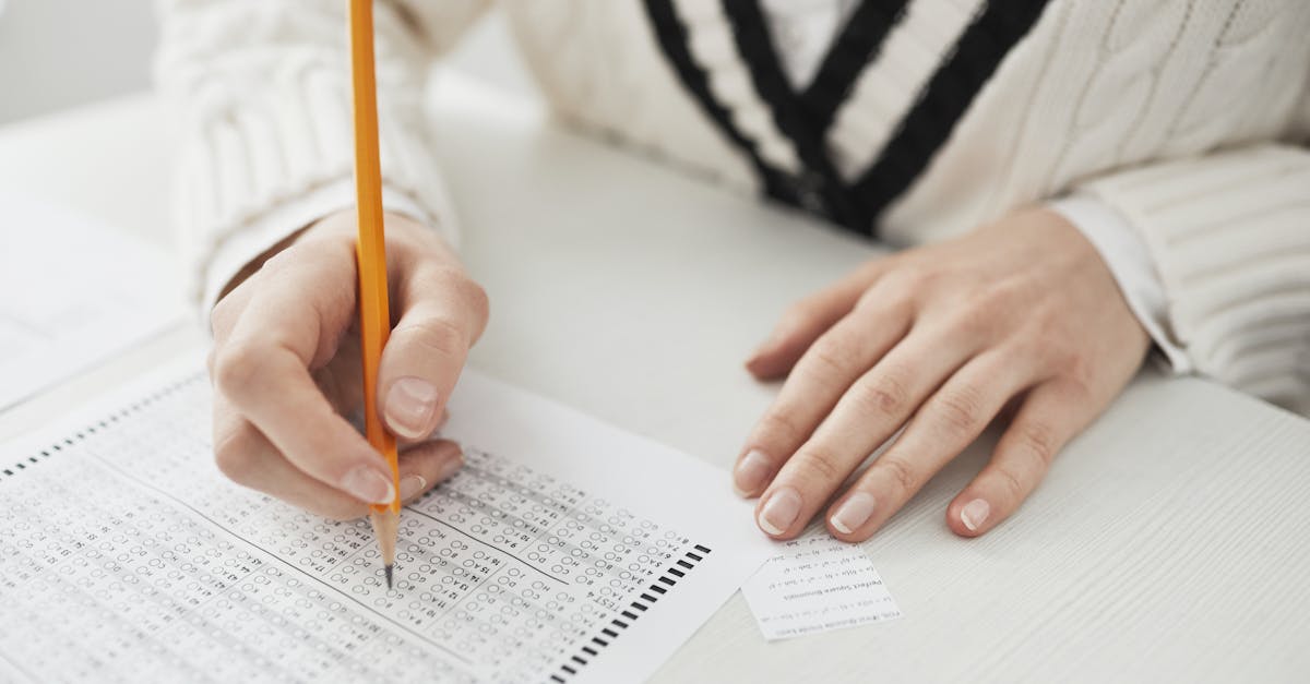 prüfungsangst betrifft viele studierende und kann ihre leistung beeinträchtigen. entdecken sie effektive strategien und tipps, um prüfungsstress abzubauen und ihr selbstvertrauen zu stärken.